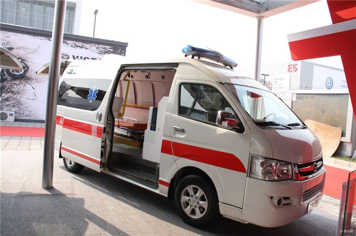 救护车厂家的灵活操作，让出租模式也很有发展潜力